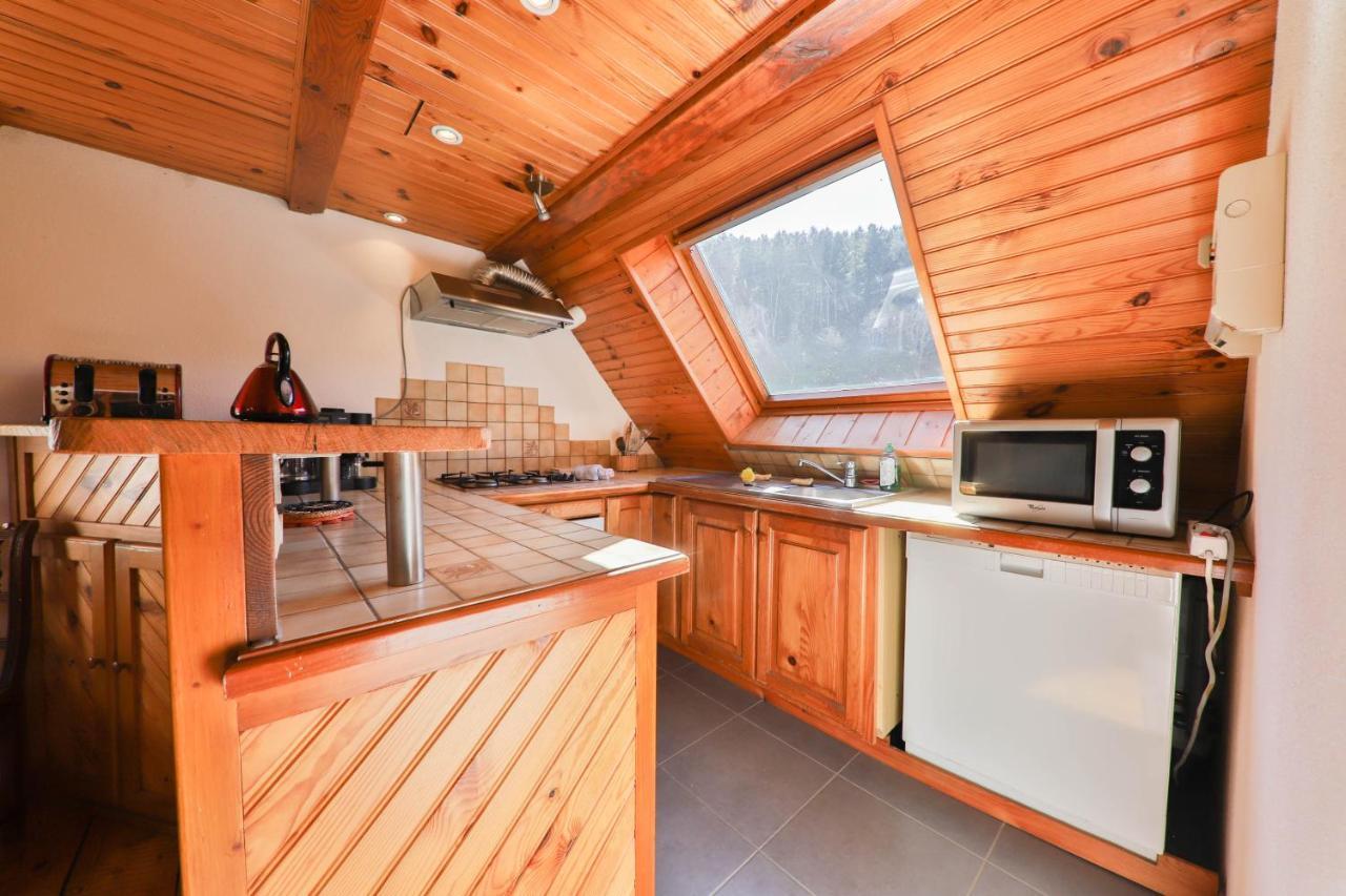 Spacieux Et Confortables Gites A Proximite Randonnees, Lacs, Ski Nature Sondernach Exterior foto