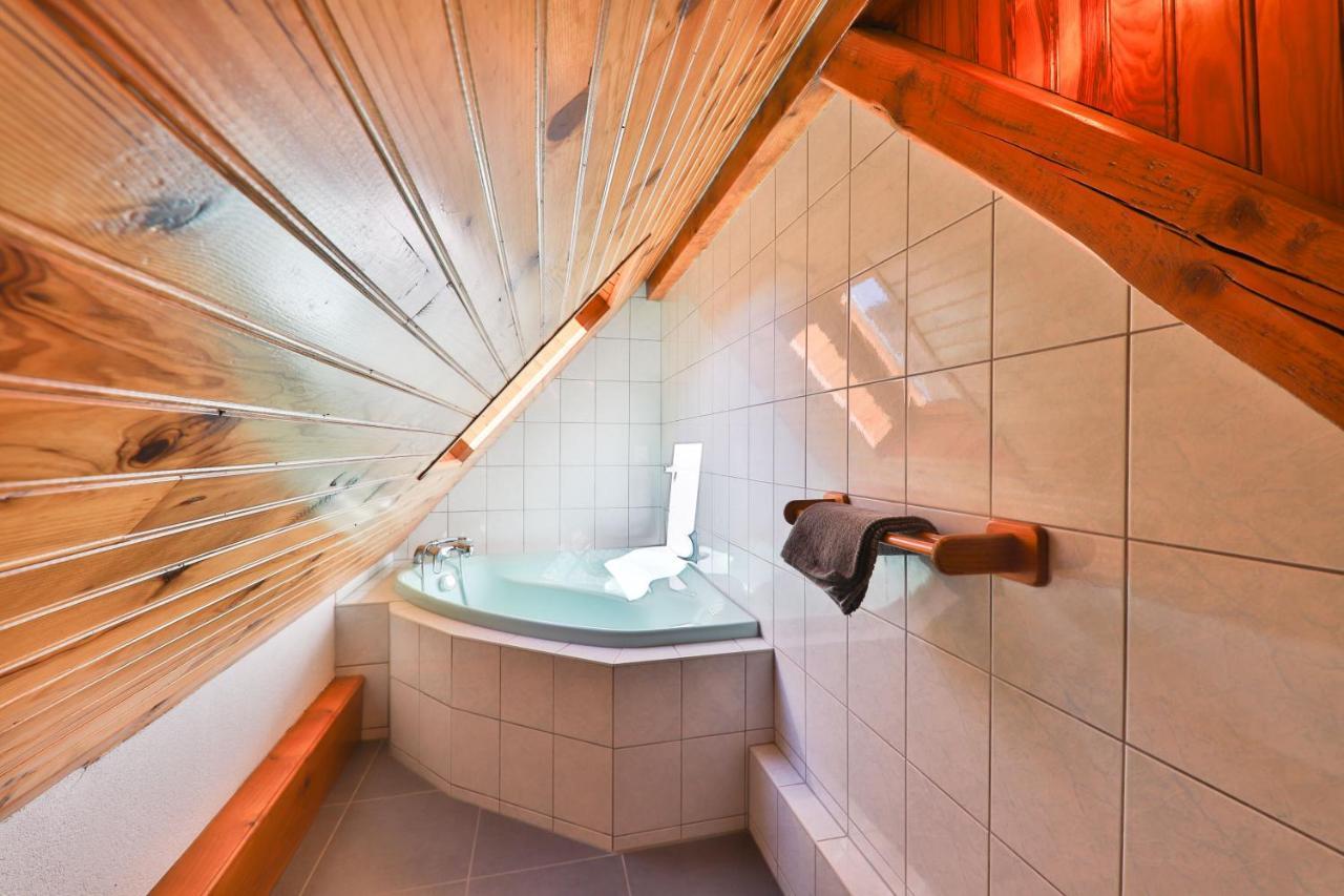 Spacieux Et Confortables Gites A Proximite Randonnees, Lacs, Ski Nature Sondernach Exterior foto