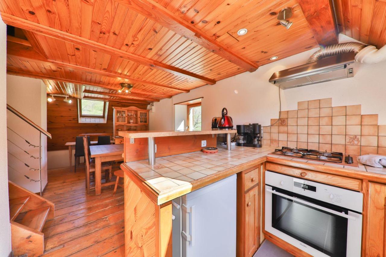 Spacieux Et Confortables Gites A Proximite Randonnees, Lacs, Ski Nature Sondernach Exterior foto